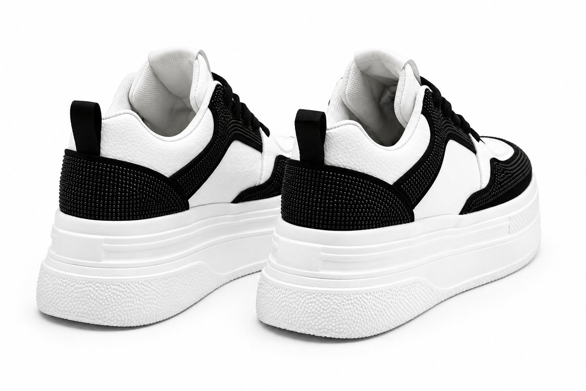 Sneakers Black & White Glam Platform