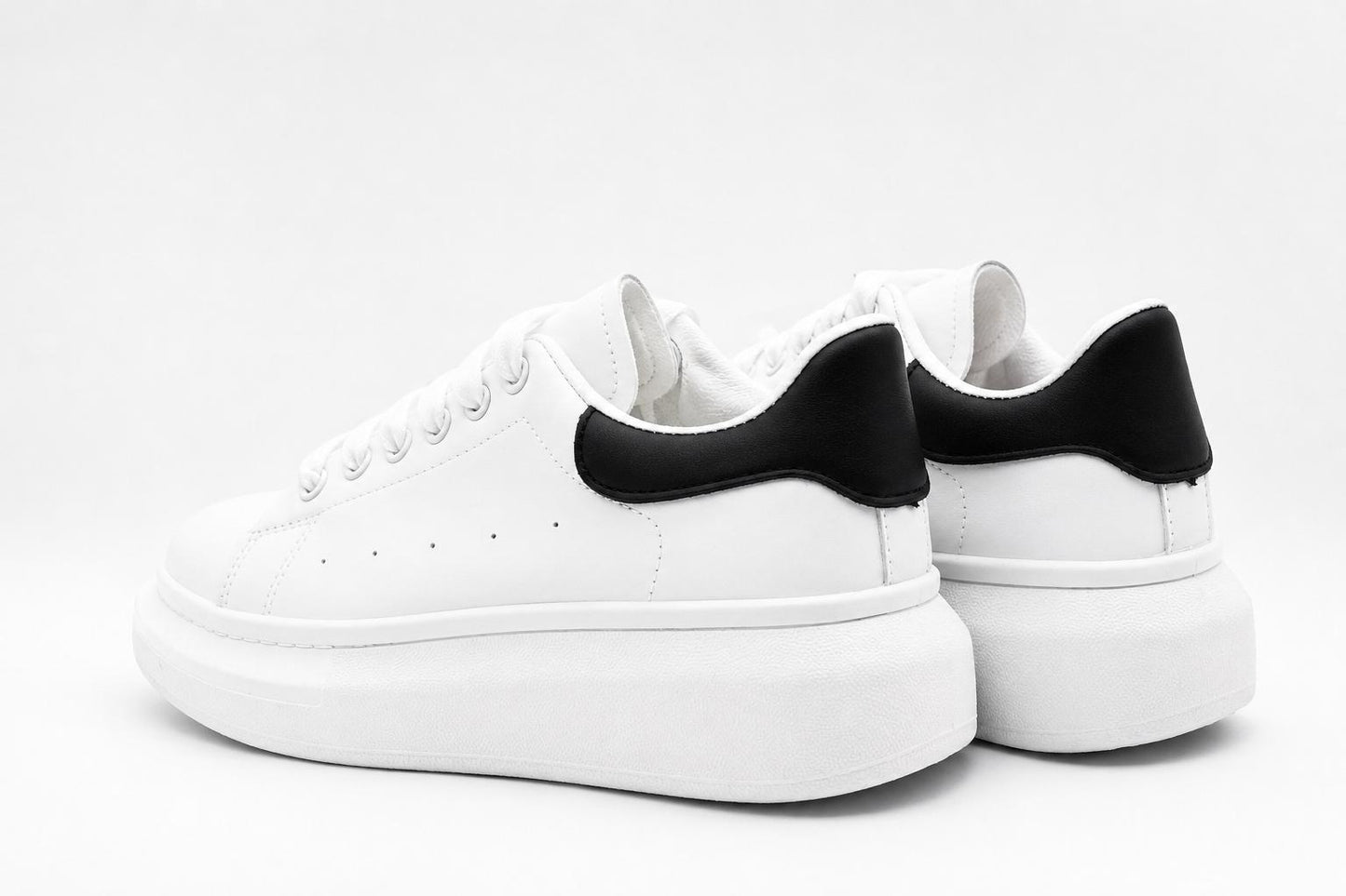 Sneakers Classic White Black